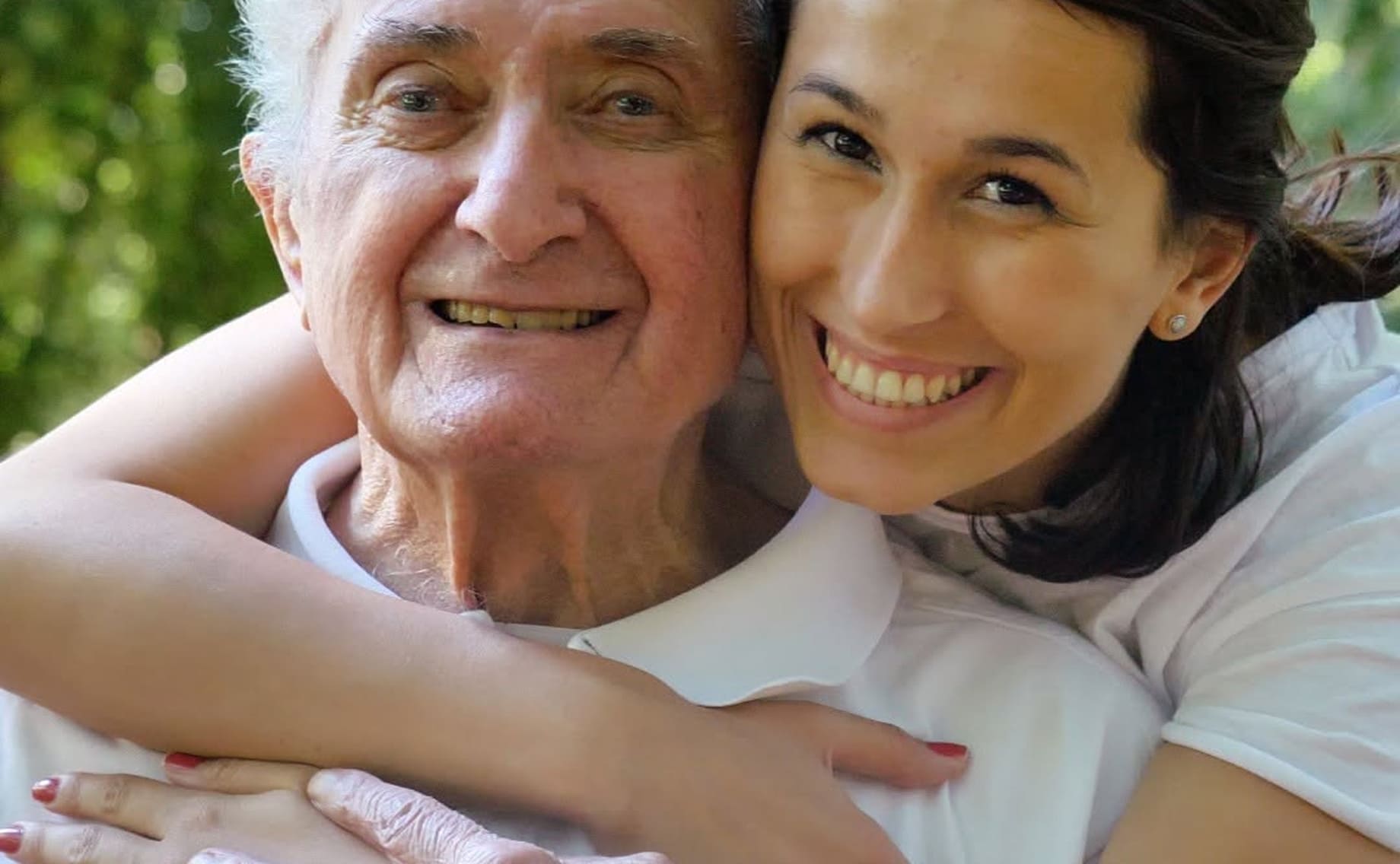 Simple Ways to Help Older Adults Stay Connected